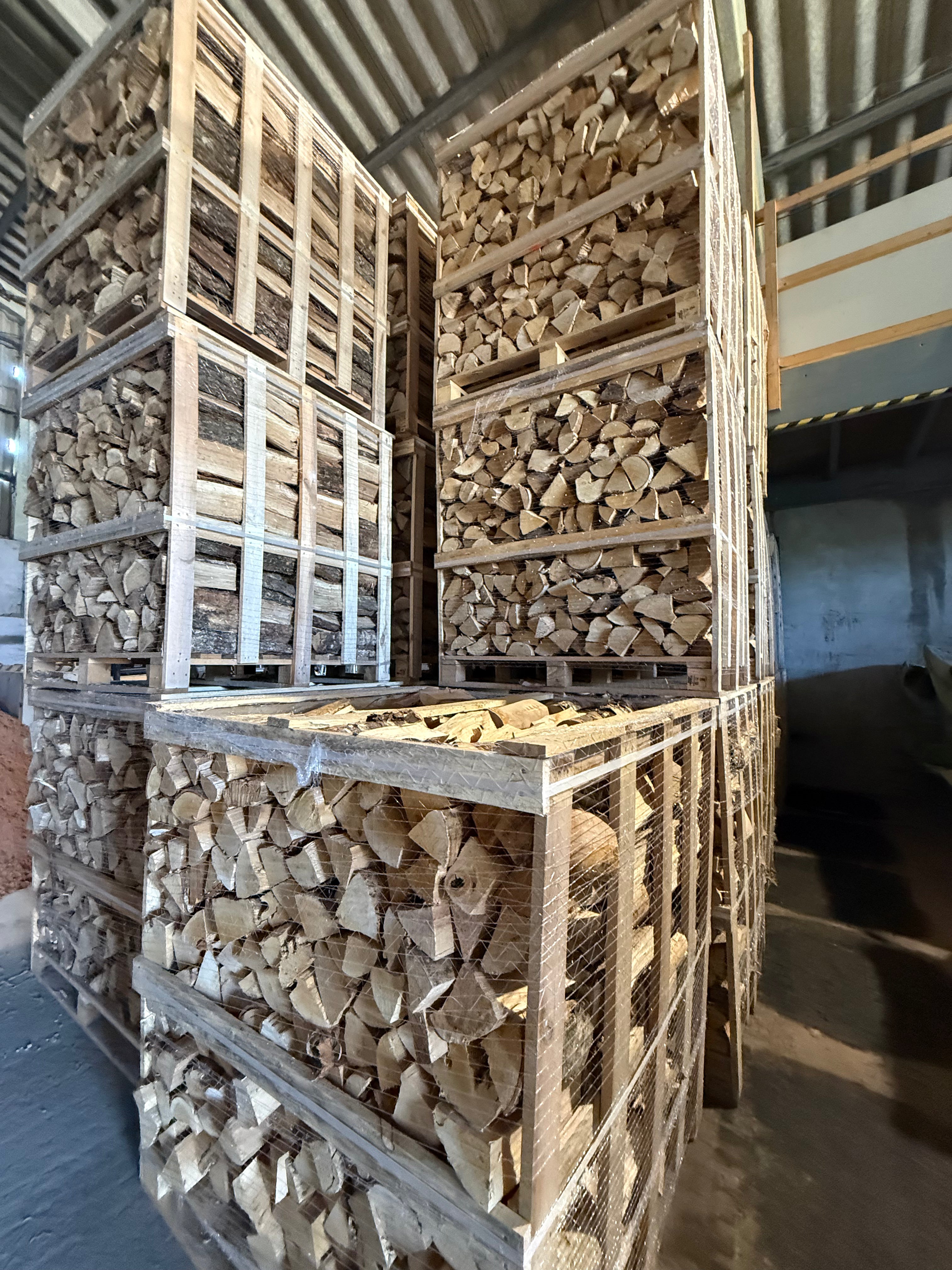 Northern Firewood XXL Crate of Ready to Burn® Kiln-Dried Hardwood Logs